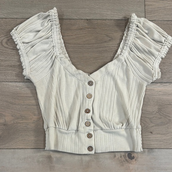 We the Free Women’s Cream Button-Down Crop Top - Picture 1 of 8